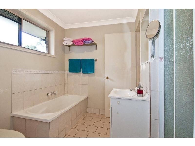 2/42 River Hills Road, Eagleby QLD 4207