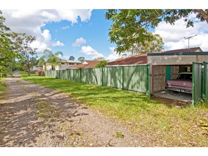 2/42 River Hills Road, Eagleby QLD 4207