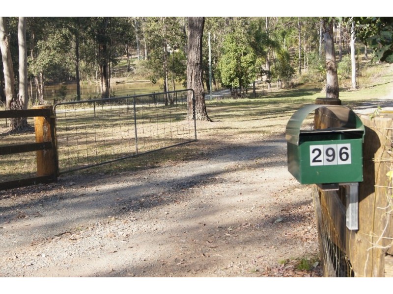 296 Boomerang Road, Tamborine QLD 4270