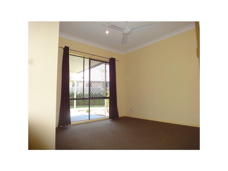 16 Easy Street, Loganholme QLD 4129