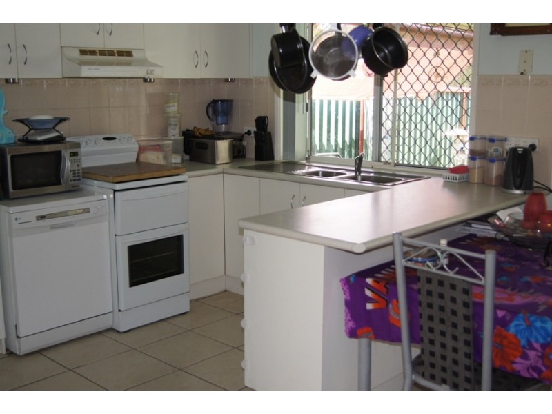 8 French Street, Eagleby QLD 4207