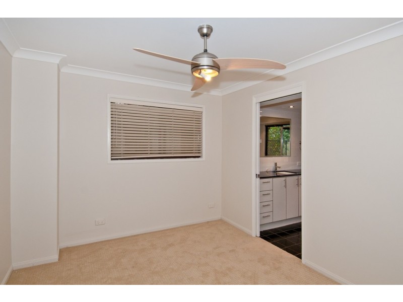 14 Eskdale Street, Holmview QLD 4207
