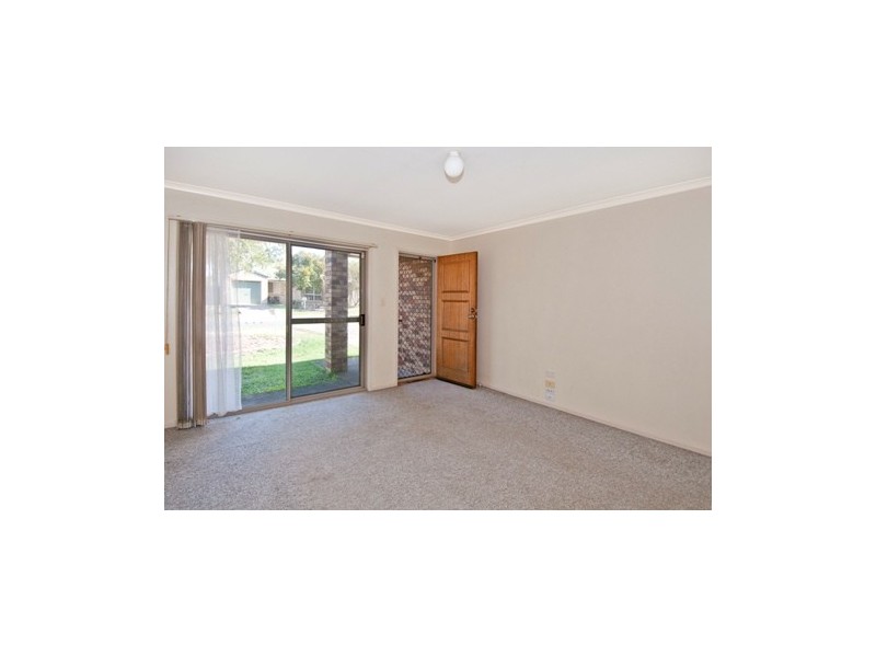 32 Dowling Crescent, Eagleby QLD 4207