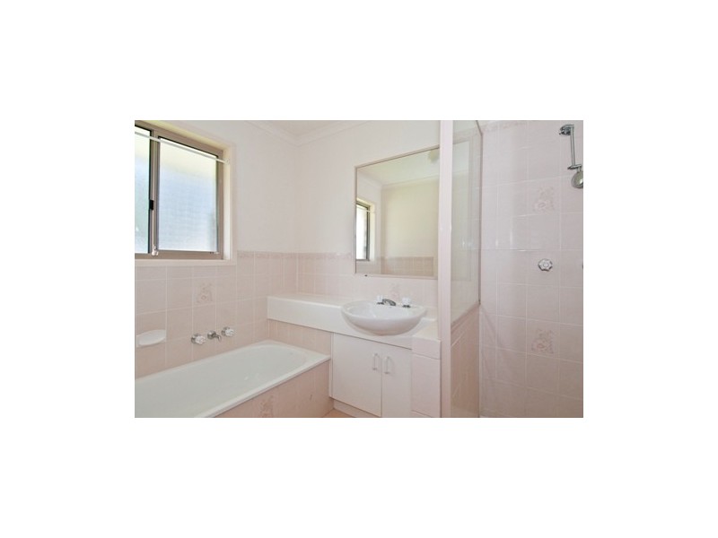 32 Dowling Crescent, Eagleby QLD 4207