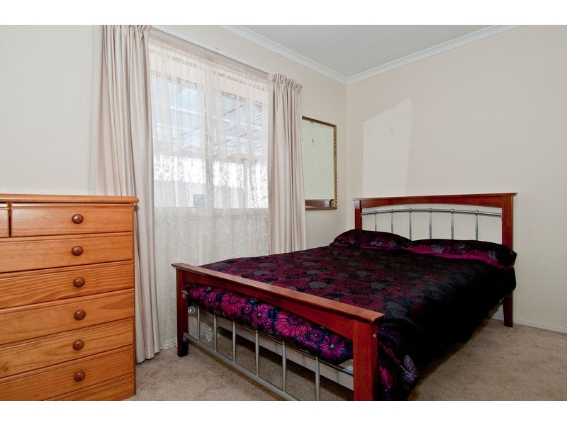 24 Carlton Close, Bethania QLD 4205