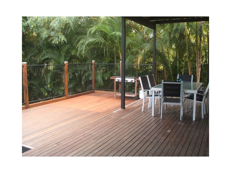 36 Leighton Drive, Edens Landing QLD 4207