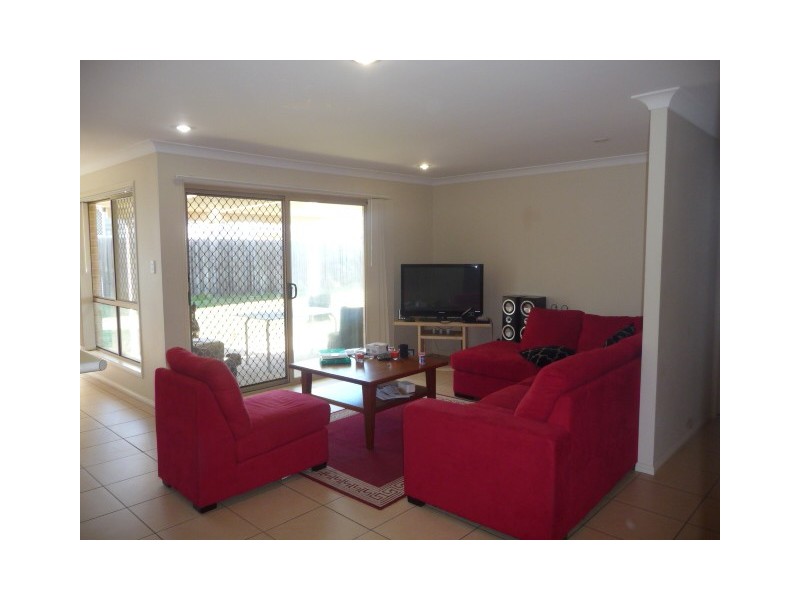 23 Central Park Drive, Eagleby QLD 4207