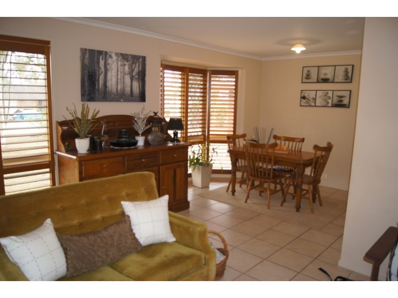 20 Grehan Crescent, Mount Warren Park QLD 4207