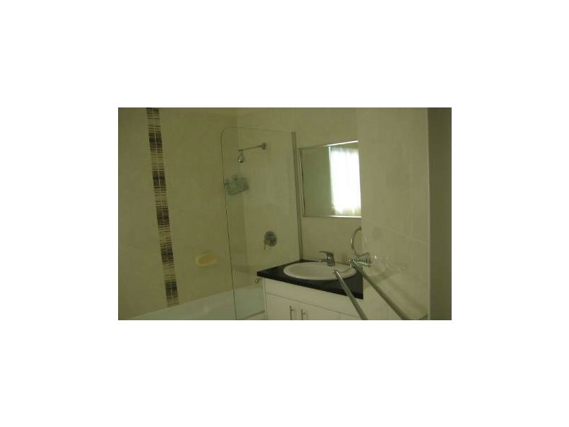 16 Nexus Close, Edens Landing QLD 4207