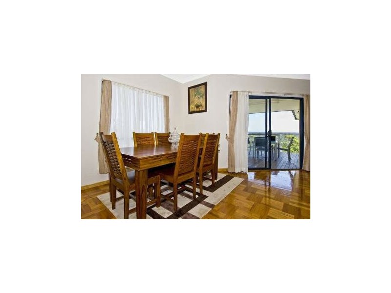 16 Nexus Close, Edens Landing QLD 4207