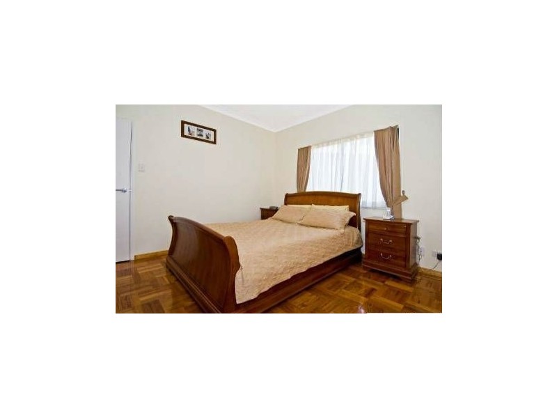 16 Nexus Close, Edens Landing QLD 4207