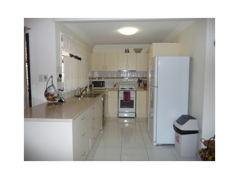 203 Chambers Flat Road, Crestmead QLD 4132