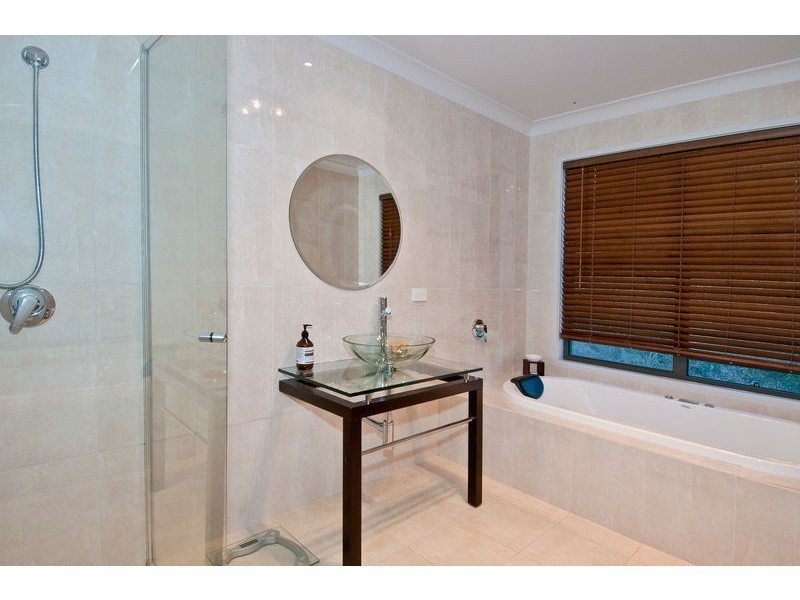 82 Needham Road, Luscombe QLD 4207