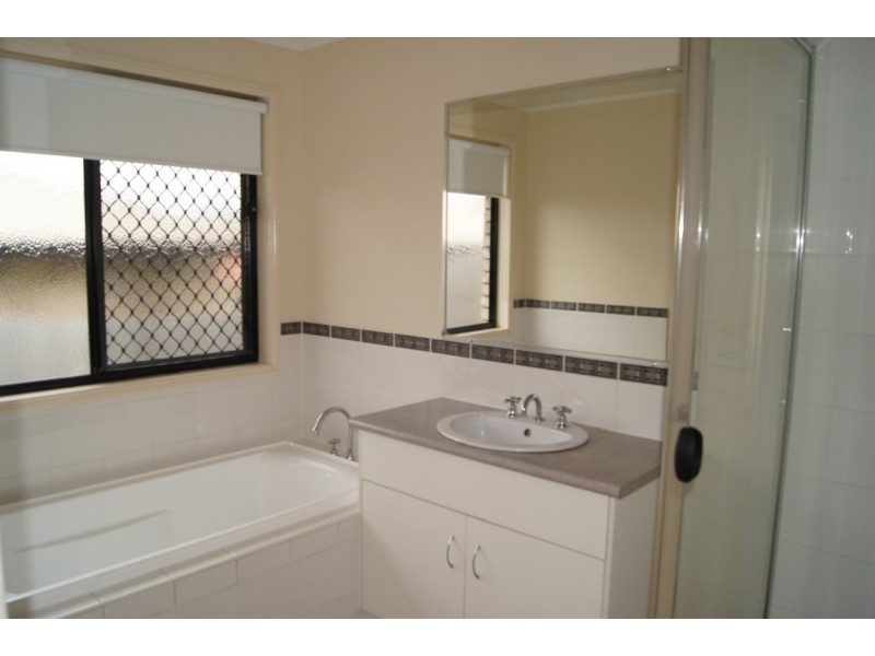 35 Monivae Circuit, Eagleby QLD 4207