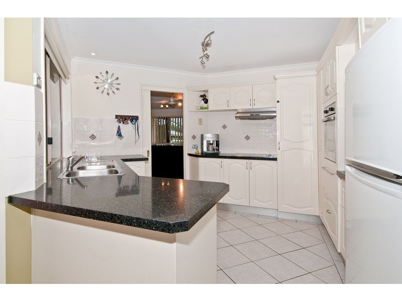 84 Kaiser Drive, Windaroo QLD 4207