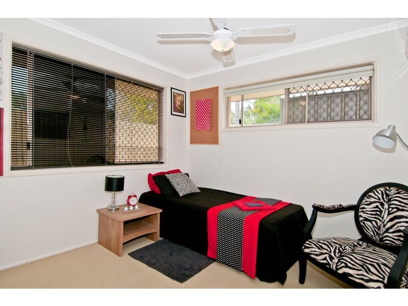 84 Kaiser Drive, Windaroo QLD 4207