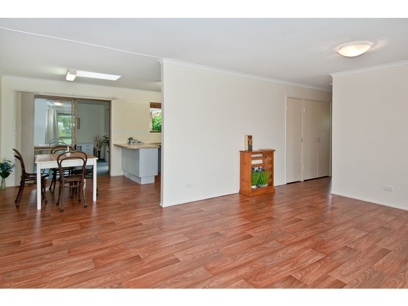 10 Carlyon Street, Mount Warren Park QLD 4207