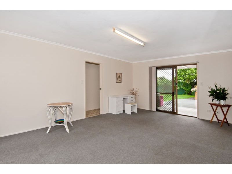 10 Carlyon Street, Mount Warren Park QLD 4207