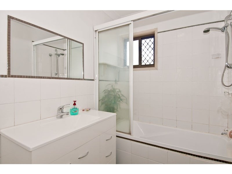 10 Linning Street, Mount Warren Park QLD 4207