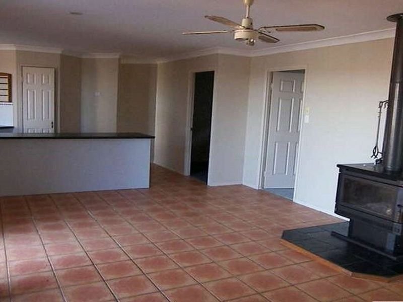 72 Overland Drive, Edens Landing QLD 4207