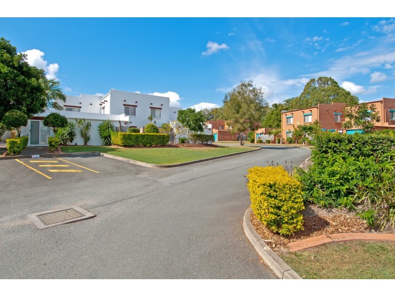 41/61 Harburg Drive, Beenleigh QLD 4207