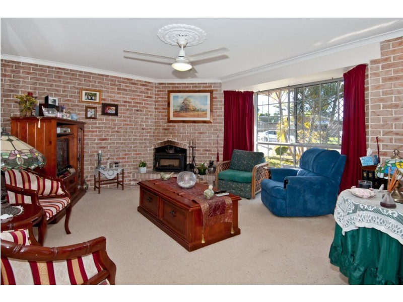 2 Heinrich Street, Mount Warren Park QLD 4207