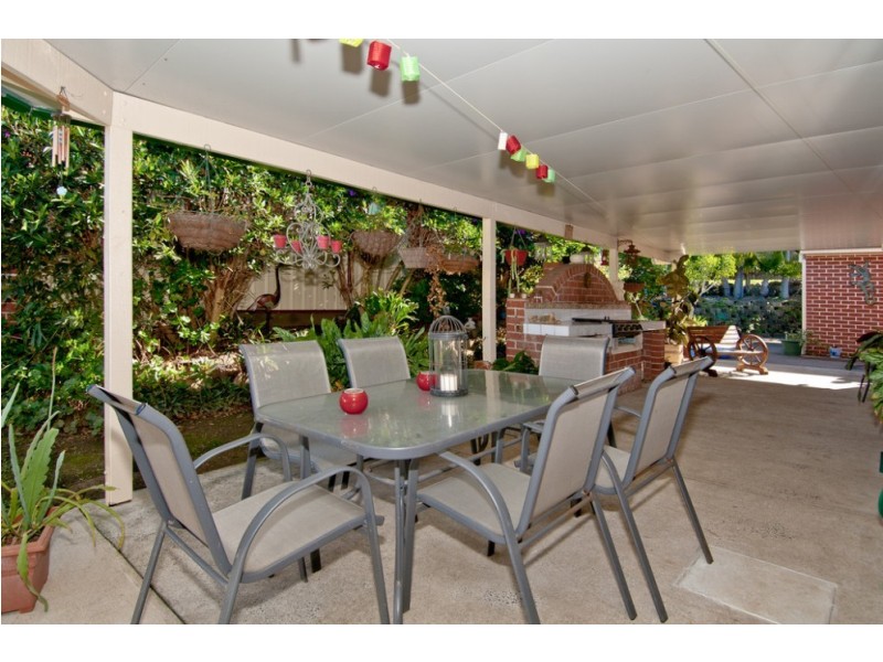 2 Heinrich Street, Mount Warren Park QLD 4207