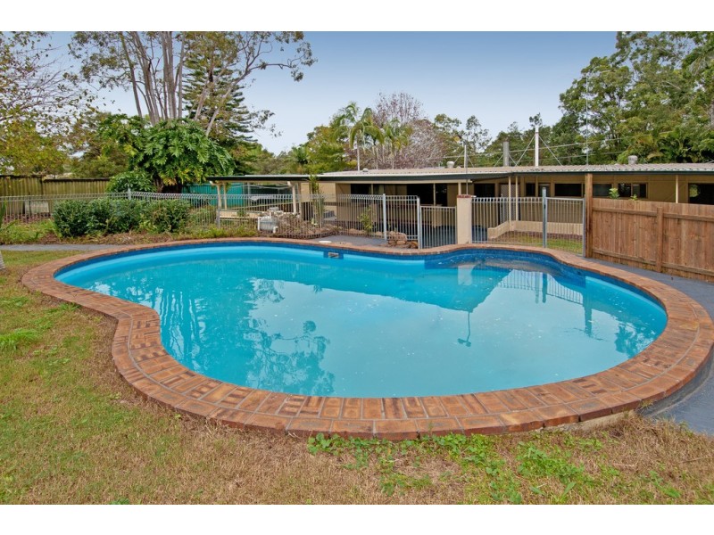 42 Finch Street, Eagleby QLD 4207