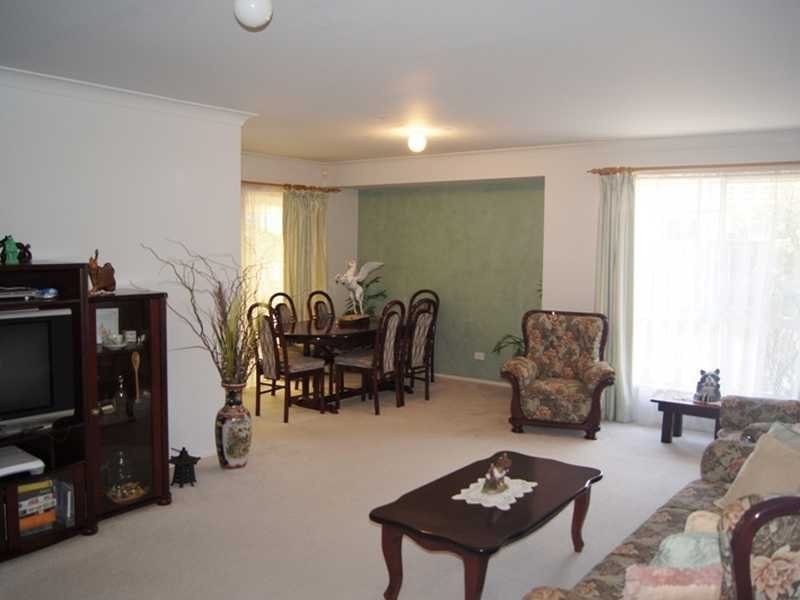 53 Allenby Crescent, Windaroo QLD 4207