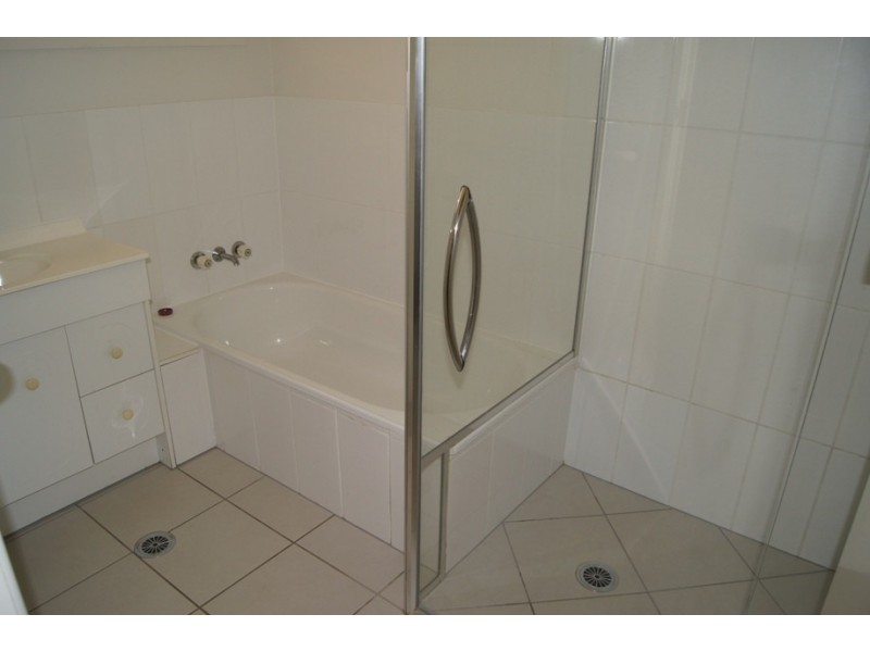 18 BAYSWATER STREET, Mount Warren Park QLD 4207