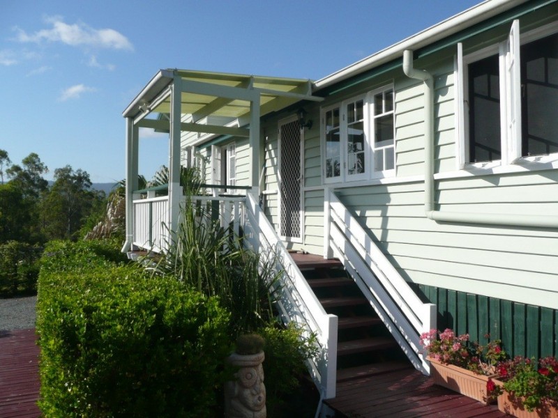 325 Plunkett Road, Tamborine QLD 4270