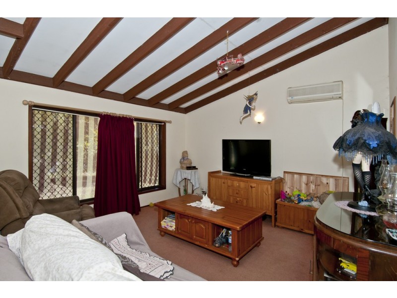 77 Monmouth Street, Eagleby QLD 4207