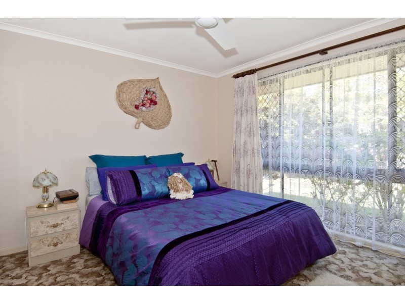 9 Jeffrey Court, Mount Warren Park QLD 4207