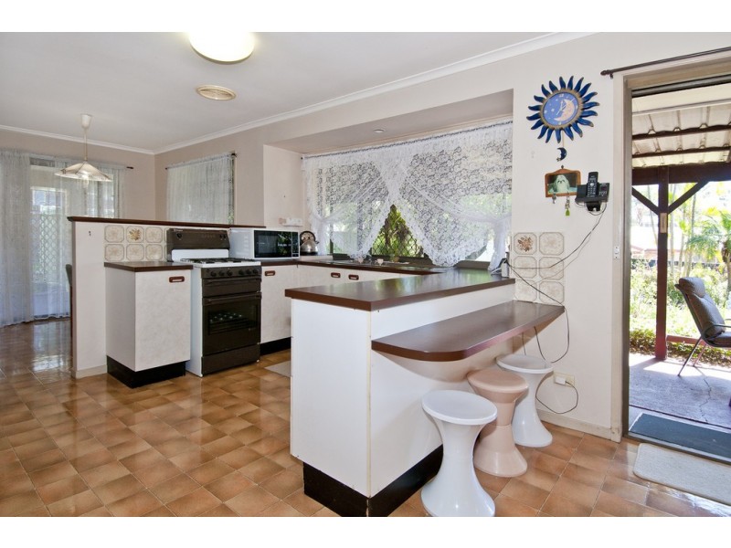 9 Jeffrey Court, Mount Warren Park QLD 4207