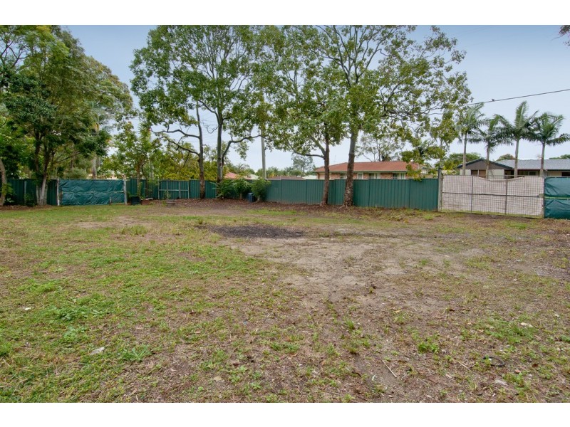 42 FINCH STREET, Eagleby QLD 4207