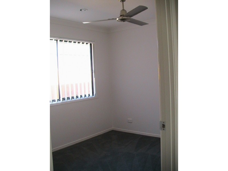 6 Zachary Street, Eagleby QLD 4207