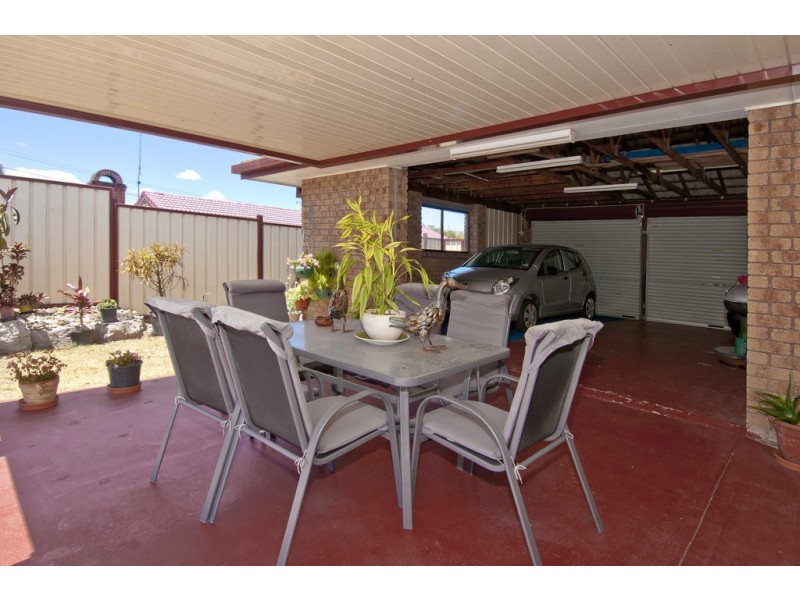 11 Honeyman Street, Mount Warren Park QLD 4207