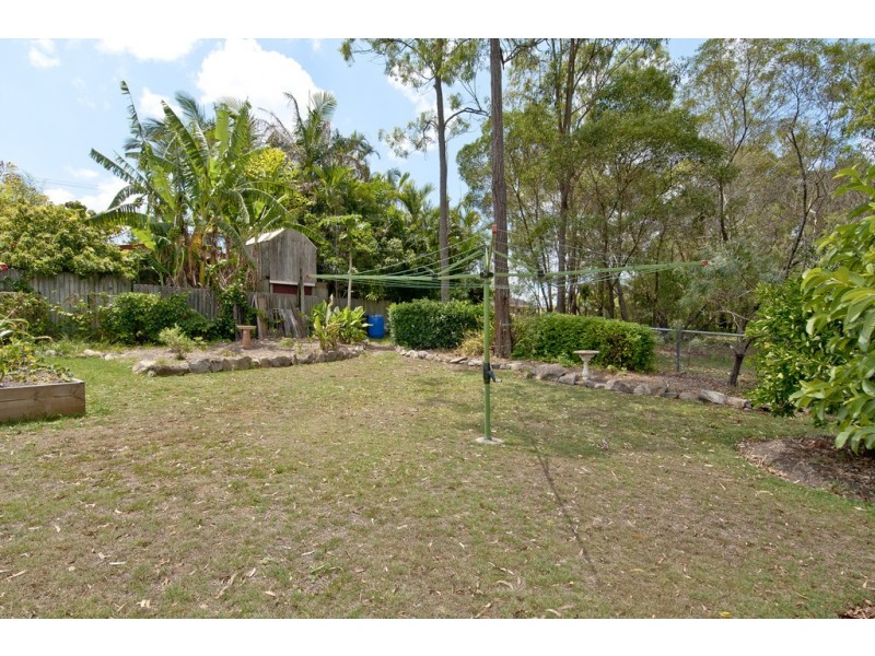 4 Quinton Court, Mount Warren Park QLD 4207