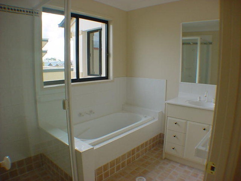 175 Saturn Crescent, Bridgeman Downs QLD 4035