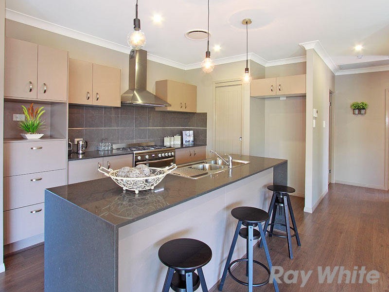 25 Hollow Crescent, Narangba QLD 4504