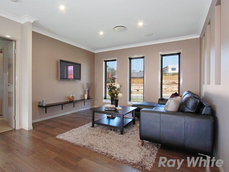 25 Hollow Crescent, Narangba QLD 4504