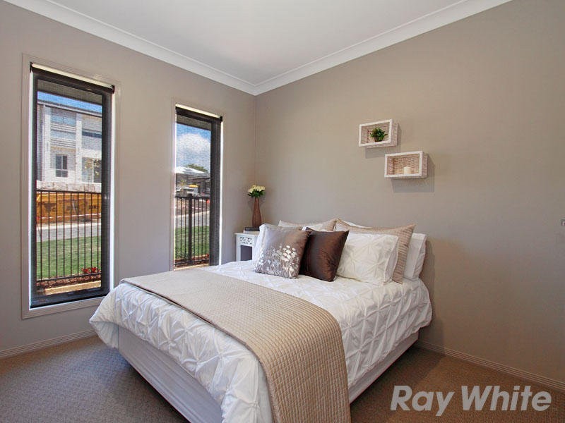 25 Hollow Crescent, Narangba QLD 4504