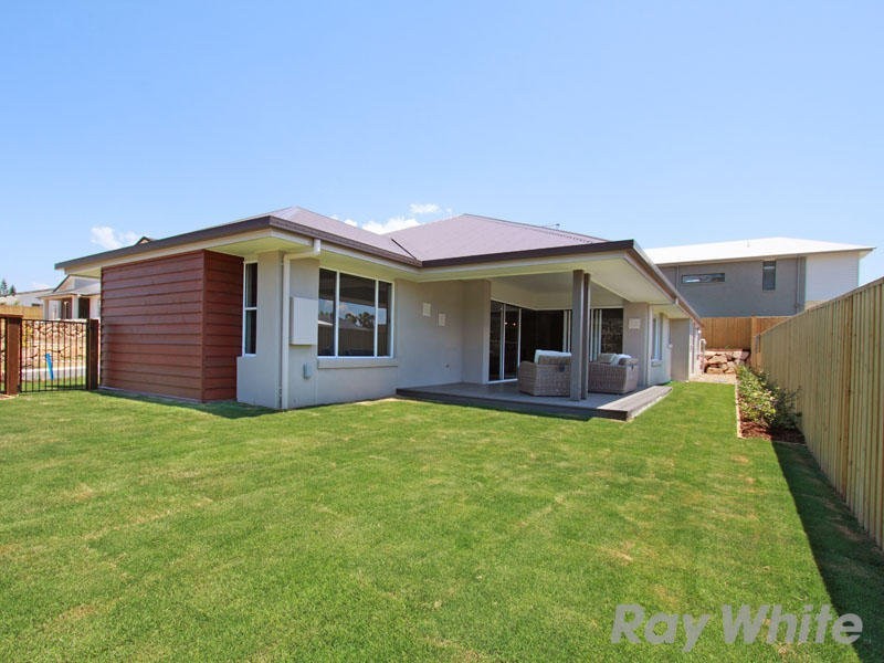 25 Hollow Crescent, Narangba QLD 4504