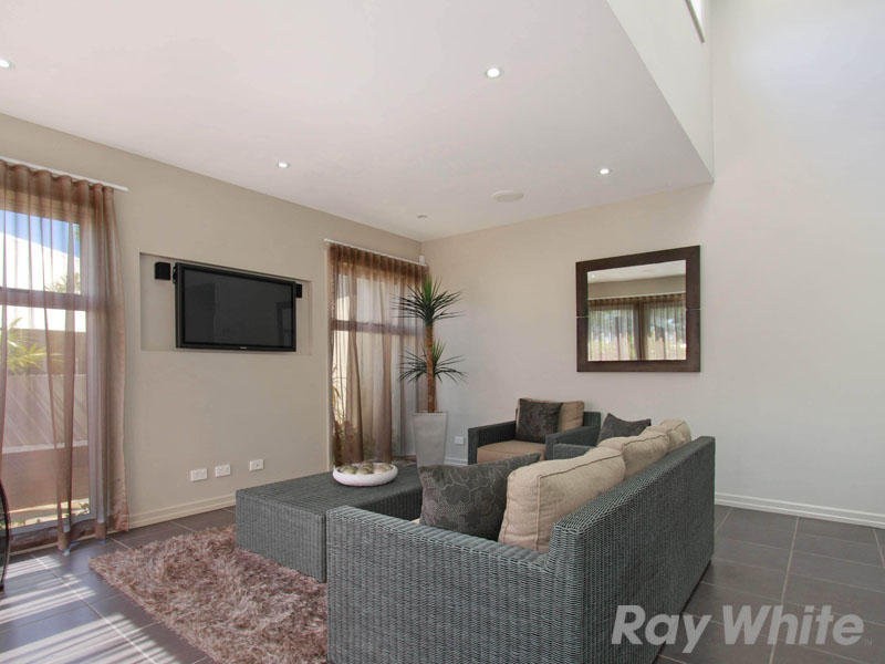 32 Como Circuit, Warner QLD 4500