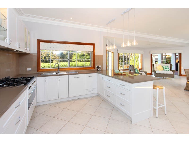 135 Bridgeman Road, Bridgeman Downs QLD 4035