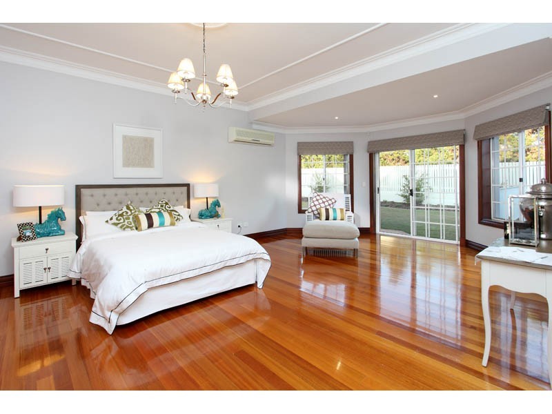 135 Bridgeman Road, Bridgeman Downs QLD 4035