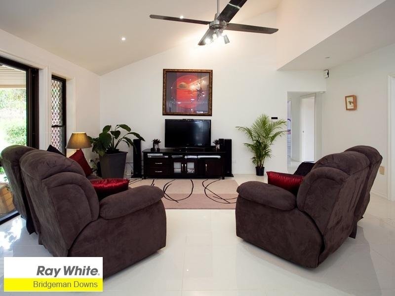 4 Adams Road, Cashmere QLD 4500