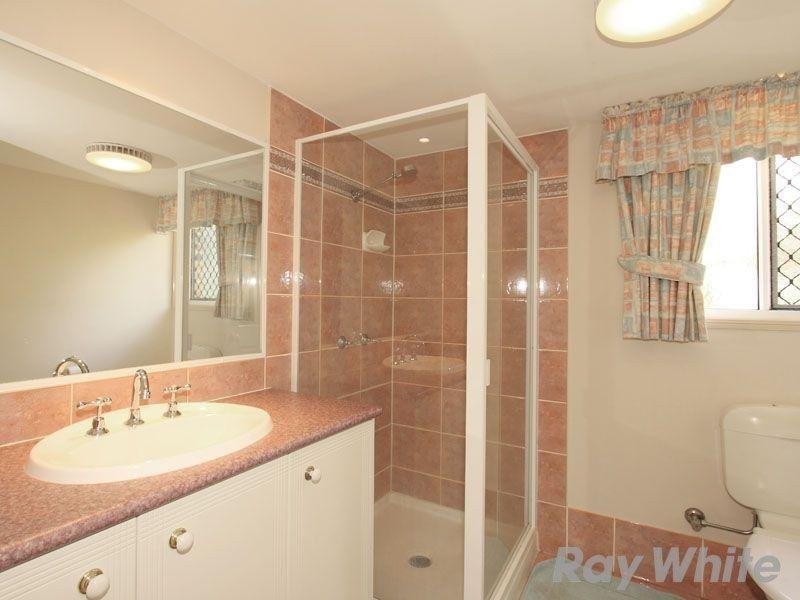 24 Karri Place, Bridgeman Downs QLD 4035