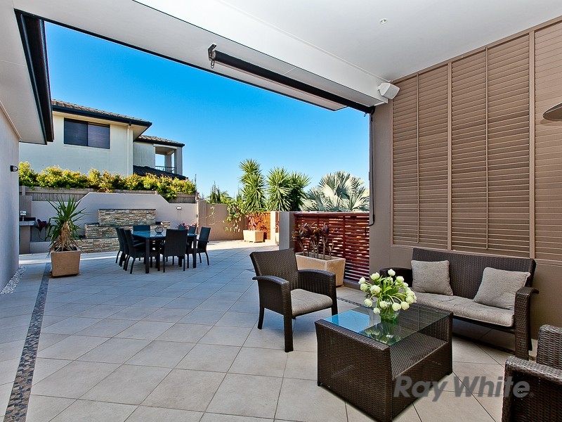 71 Casuarina Street, Bridgeman Downs QLD 4035