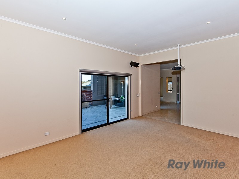 71 Casuarina Street, Bridgeman Downs QLD 4035